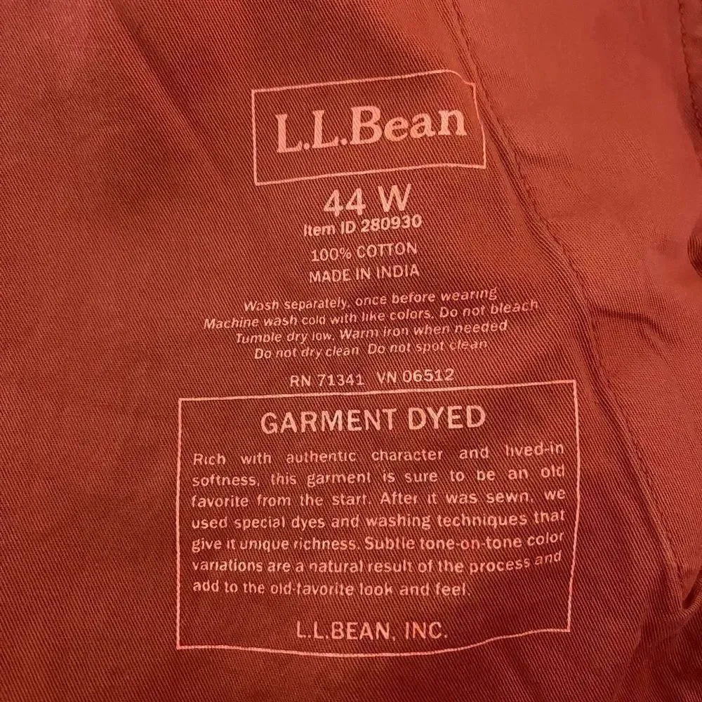 L. L. Bean Salmon Garment Dyed Chino Shorts sz 44 NWT